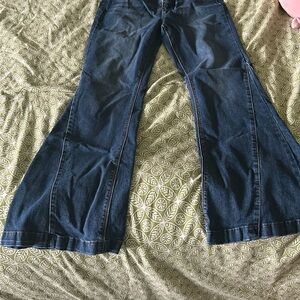 Dark wash flare leggings